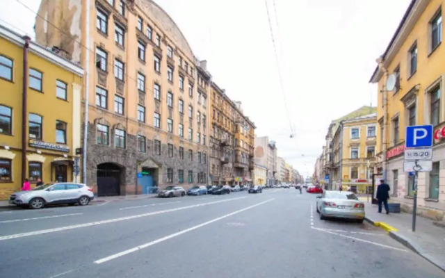 Dostoevskinn on Zhukovsky street 59