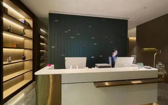 Suifenhe Hairun International Hotel