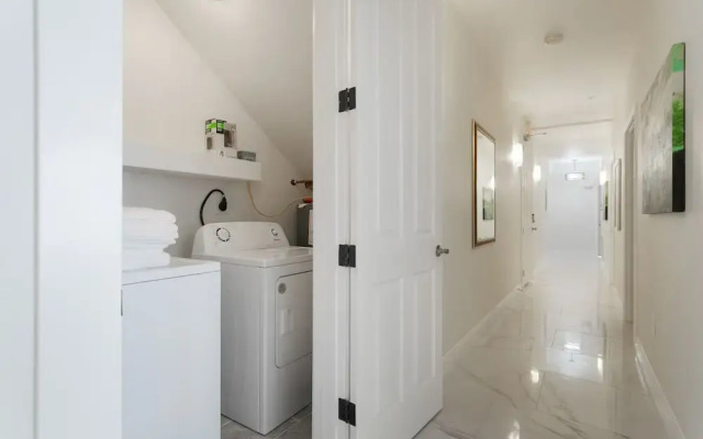 Breathtaking Condos Near French Quarter