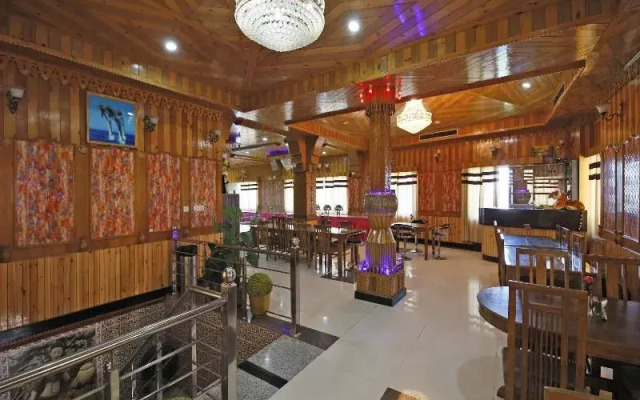 Oyo 5369 Hotel Shimla Hills International