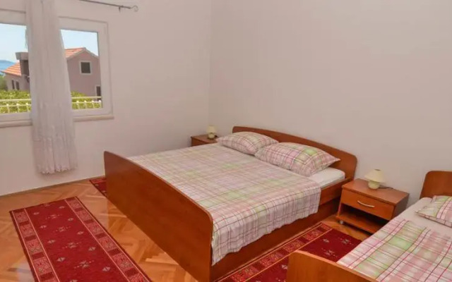 Apartment Milena