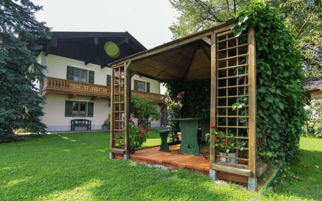 Cosy Apartment in Ubersee Near Lake Chiemsee