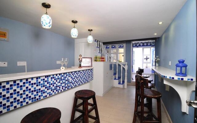 Moonlight Bay Inn