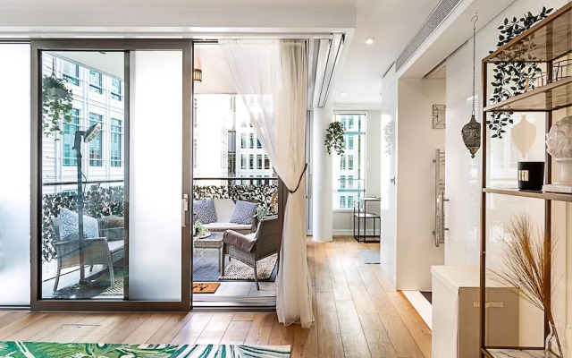 Idyllic Covent Garden Flat