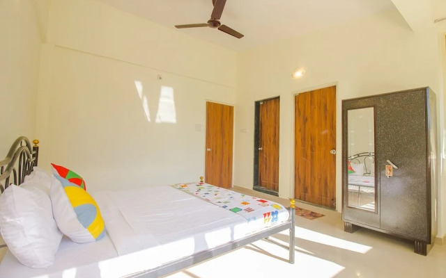 Home Spacious 3BHK By OYO Rooms