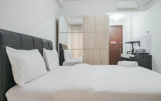 Strategic And Comfy Studio At Signature Park Grande Apartment