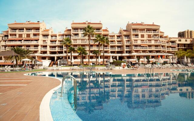 Coral Compostela Beach Hotel