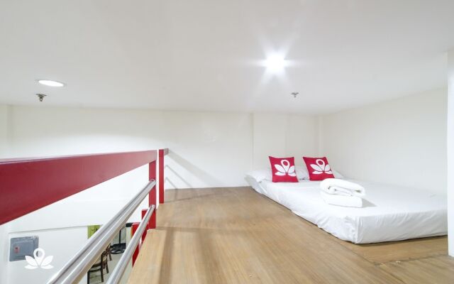 ZEN Rooms Time Travellers Makati