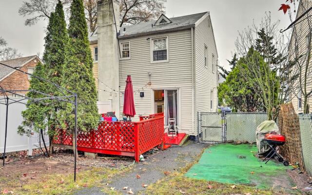 Newark Home w/ Deck & Fire Pit, 16 Mi to Nyc!