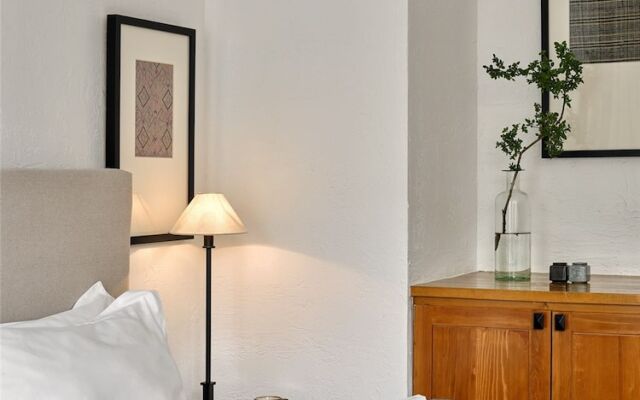 Woobay Hotel