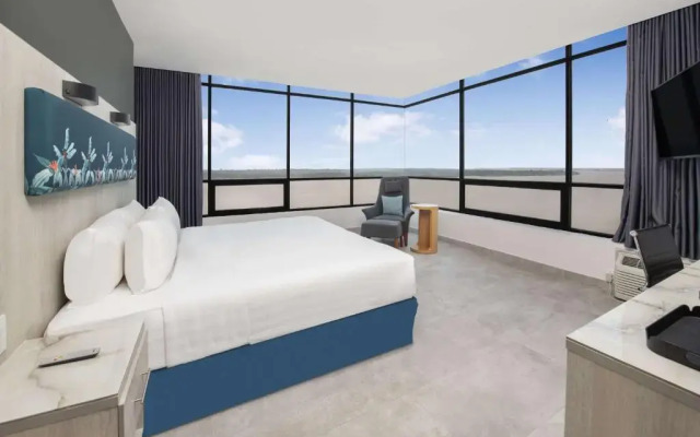 Doubletree By Hilton Guayaquil