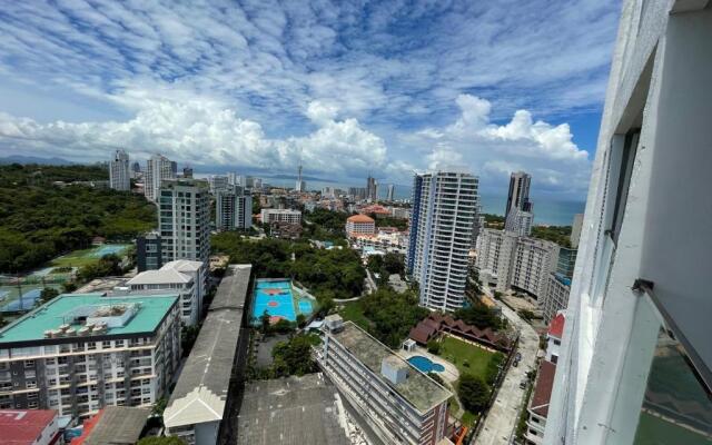 LUXURY 1 Bedroom in Amari Residences