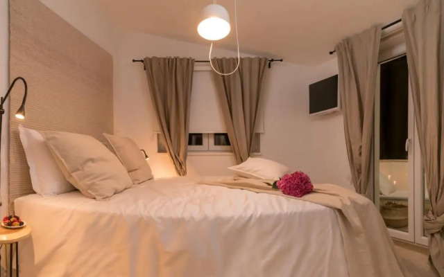 Marula holiday home - with heated pool