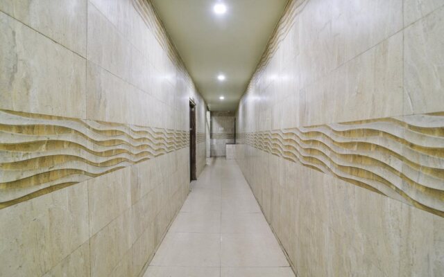 Hotel Holiday Inn By OYO Rooms