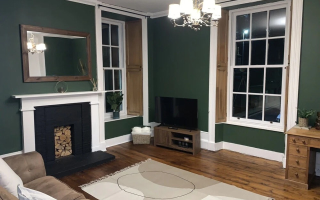 City Centre - 1 Bed - Sleeps 2 - Pet Friendly