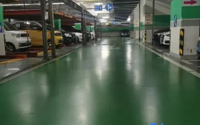 Vienna Hotel (Wuhan Aeon Jiangxiaketing Metro Station)