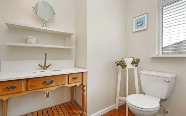 The Gordon Townhouse