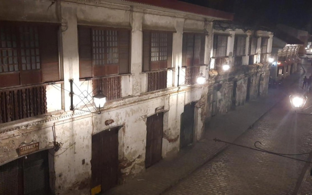ZEN Rooms Calle Crisologo Vigan