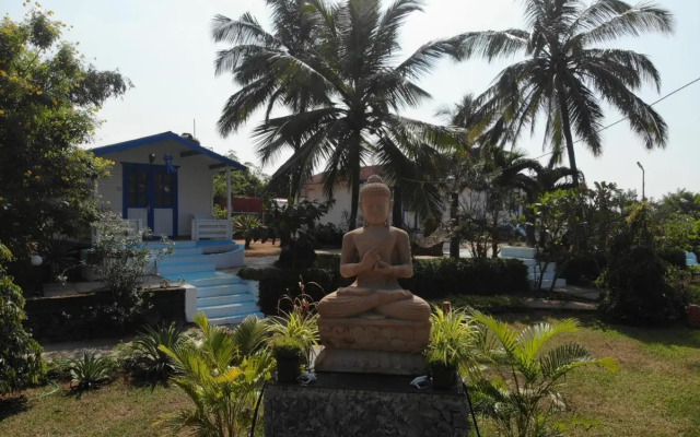 Paradise Village Beach Resort