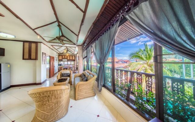 Grand Party Pool Villa by All Villas Pattaya