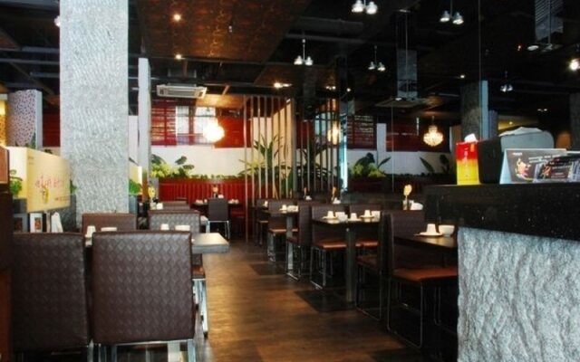 Hangzhou LongHill Hotel