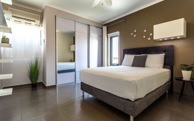 Spectacular Designer Villa 5 Star Luxury 6 Bedroom New!