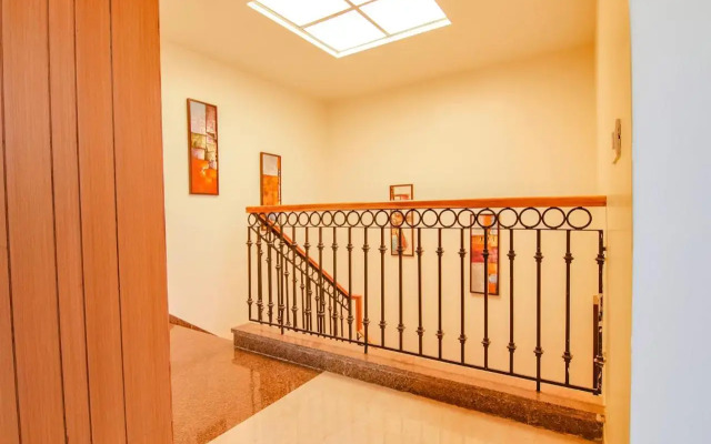 Saltstayz Select – Unitech Cyber Park