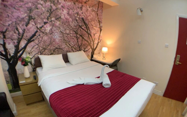Barking Hotel