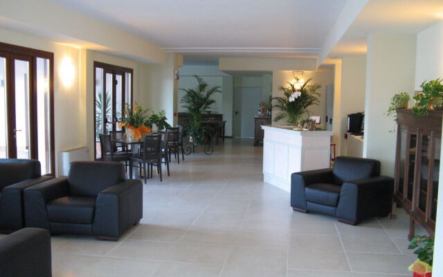 International Hotel Iseo