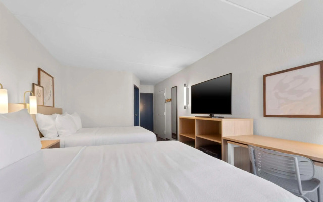Spark By Hilton Grand Prairie