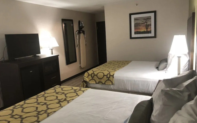 Super 8 Phoenix West I-10