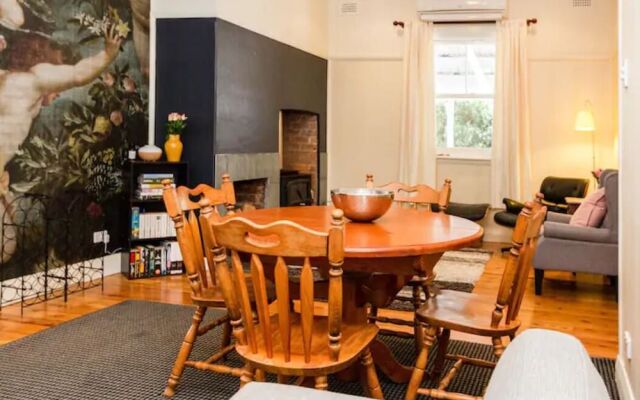 Court House Hideaway by Your Innkeeper Mudgee