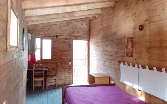 Hostel y Camping Los Coihues