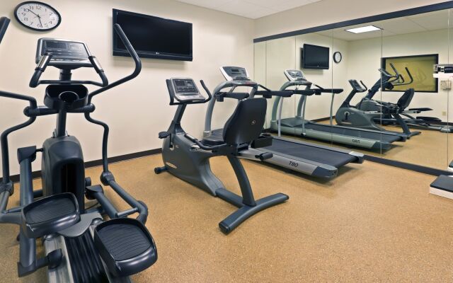 Holiday Inn Express Hotel & Suites Colby by IHG