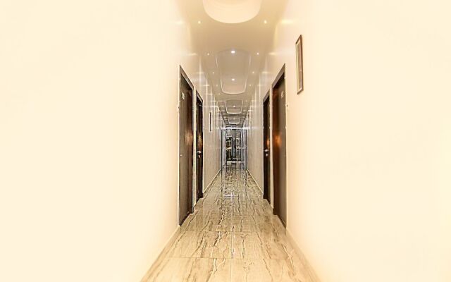 OYO 9242 Le-Leisure Hotel