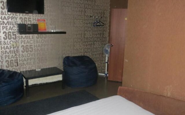 Меблированные комнаты Аура