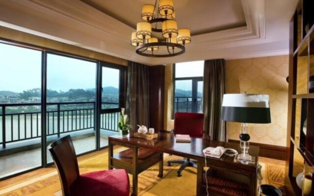 Hangzhou Linan Wonderland Hotel