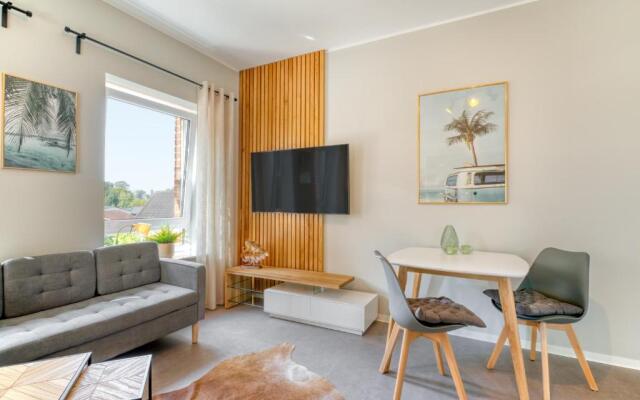 One Moment Boardinghouse - Apartment Under Palms