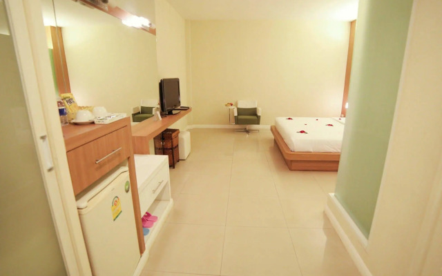 Vientiane Hemera Hotel