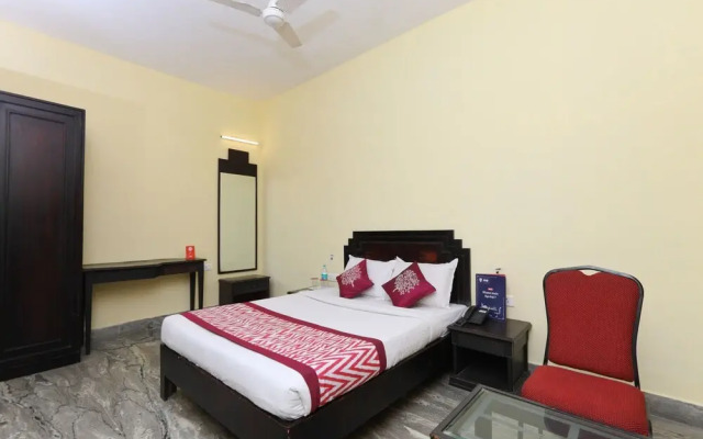 Oyo 15379 Bkr Convention Centre