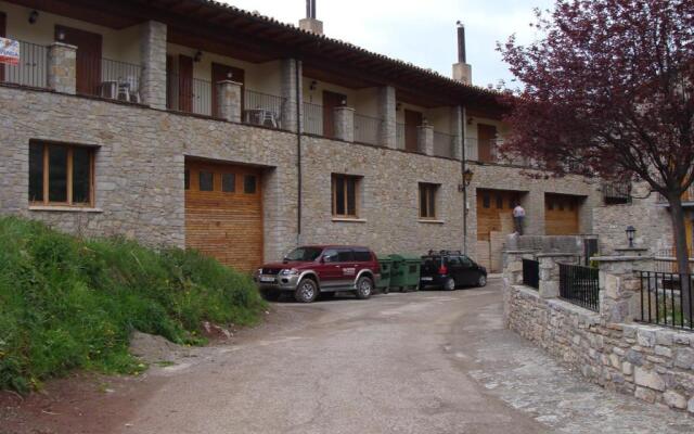 Apartaments Castellar de n'Hug