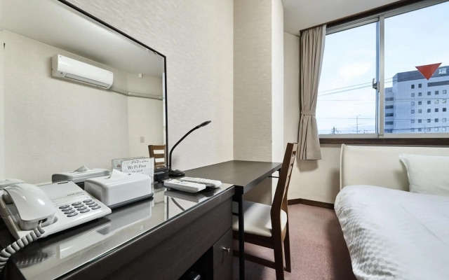 Okasan Hotel