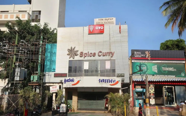 SR Legend Inn by OYO Rooms