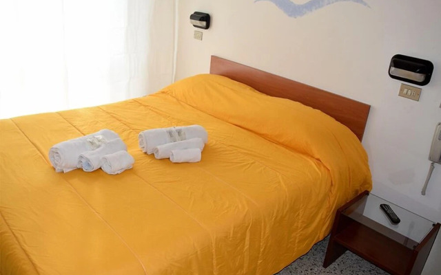 Hotel Criss 2
