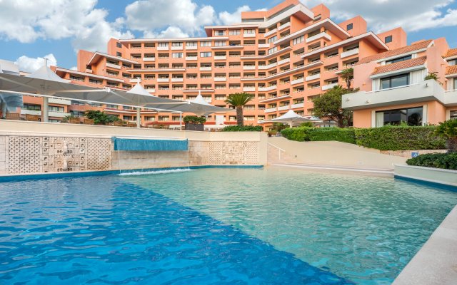 Wyndham Grand Cancun All Inclusive Resort & Villas