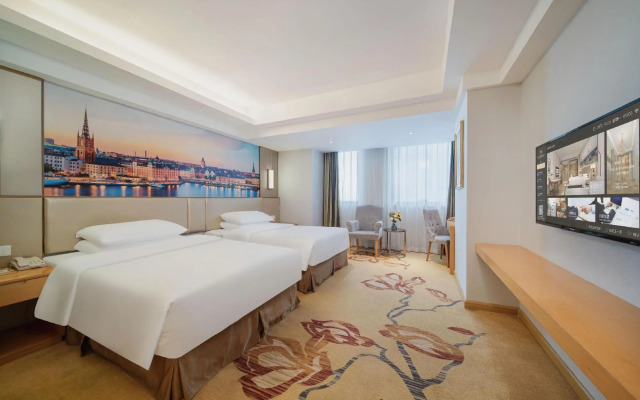 Vienna International Hotel (Zhanjiang Wanda Plaza)