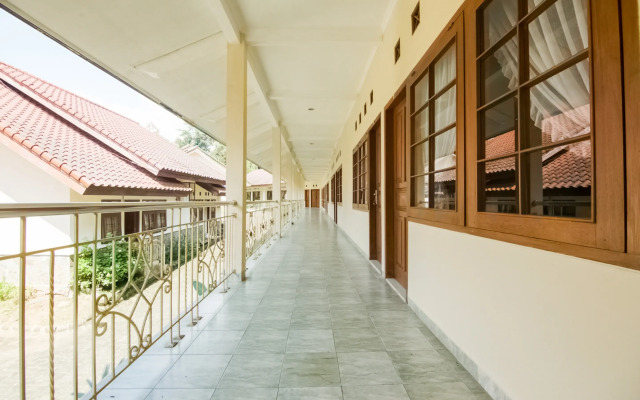 Hotel O Wisma Langen Werdhasih
