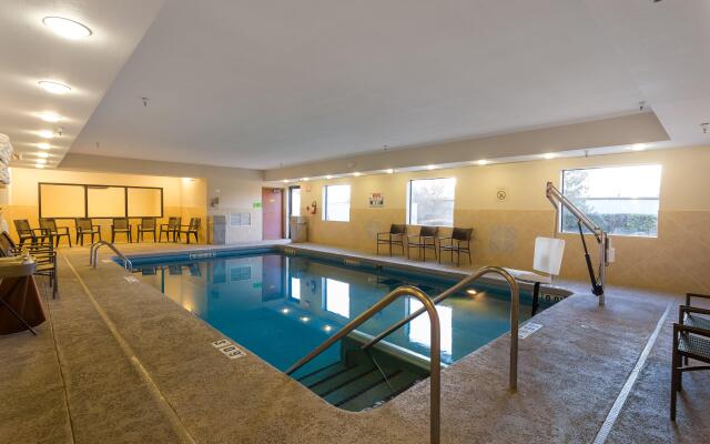 Holiday Inn Express Hotel & Suites Edmond by IHG