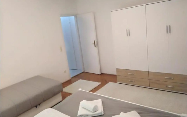 Apartman 1 Zagreb - Maksimir, KBC Rebro, free parking