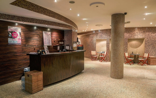 Cosmopolitan Hotel & Wellness